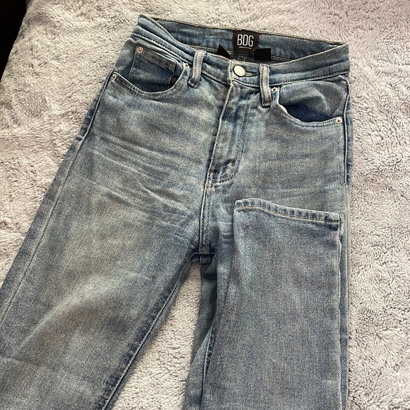 Urban Outfitters BDG girlfriend high-rise jeans - Picture 4 of 5